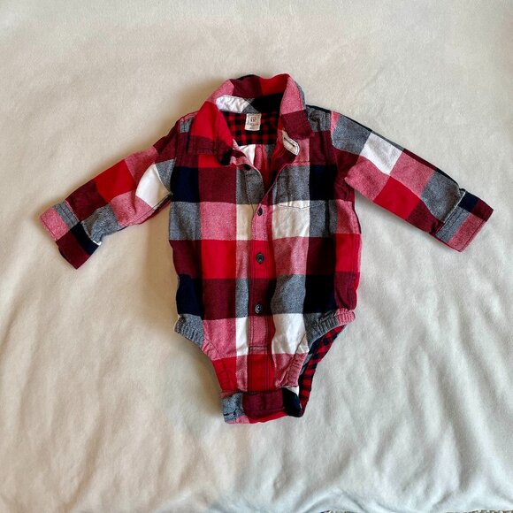 6-Piece 12-Month Boy Long-Sleeve Bundle in EUC - Picture 7 of 7